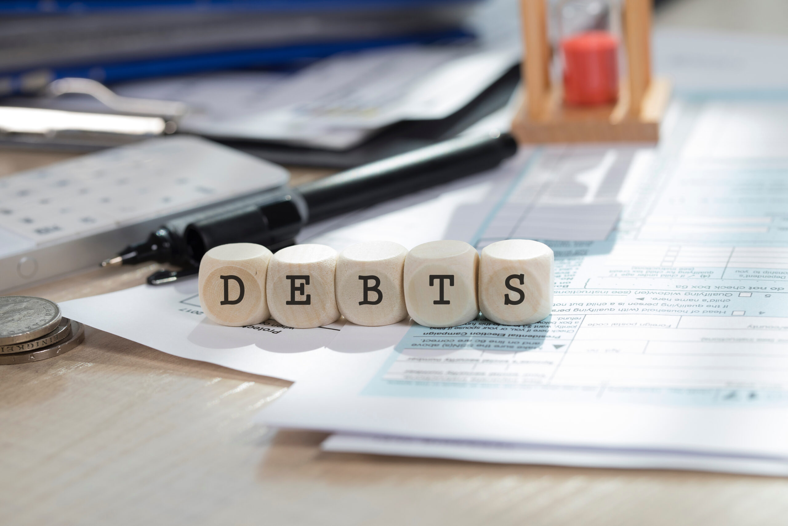Best Debt Consolidation Loan Providers in Ahmedabad: Banks vs NBFCs vs Agents